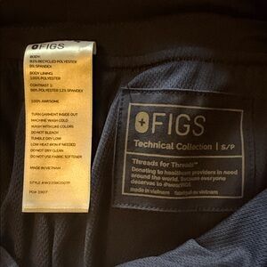 FIGS Technical Collection Scrub Top in Navy
